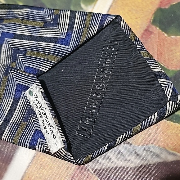 Jhane Barnes Organic Fabric Silk Tie - Picture 4 of 6